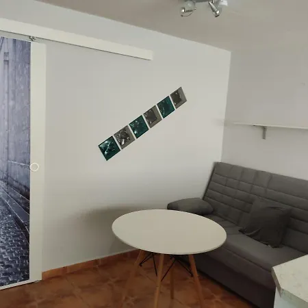 Con Terraza Privada Ubicado En Casco Historico En Casa Clara Apartment *